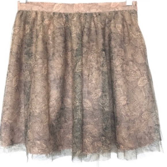 Jack by BB Dakota Dahlia tulle skirt Nude Black Two Layers sz 8 beige ballet - Picture 8 of 8
